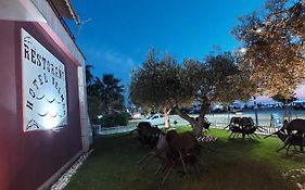 Velmar Hotel
